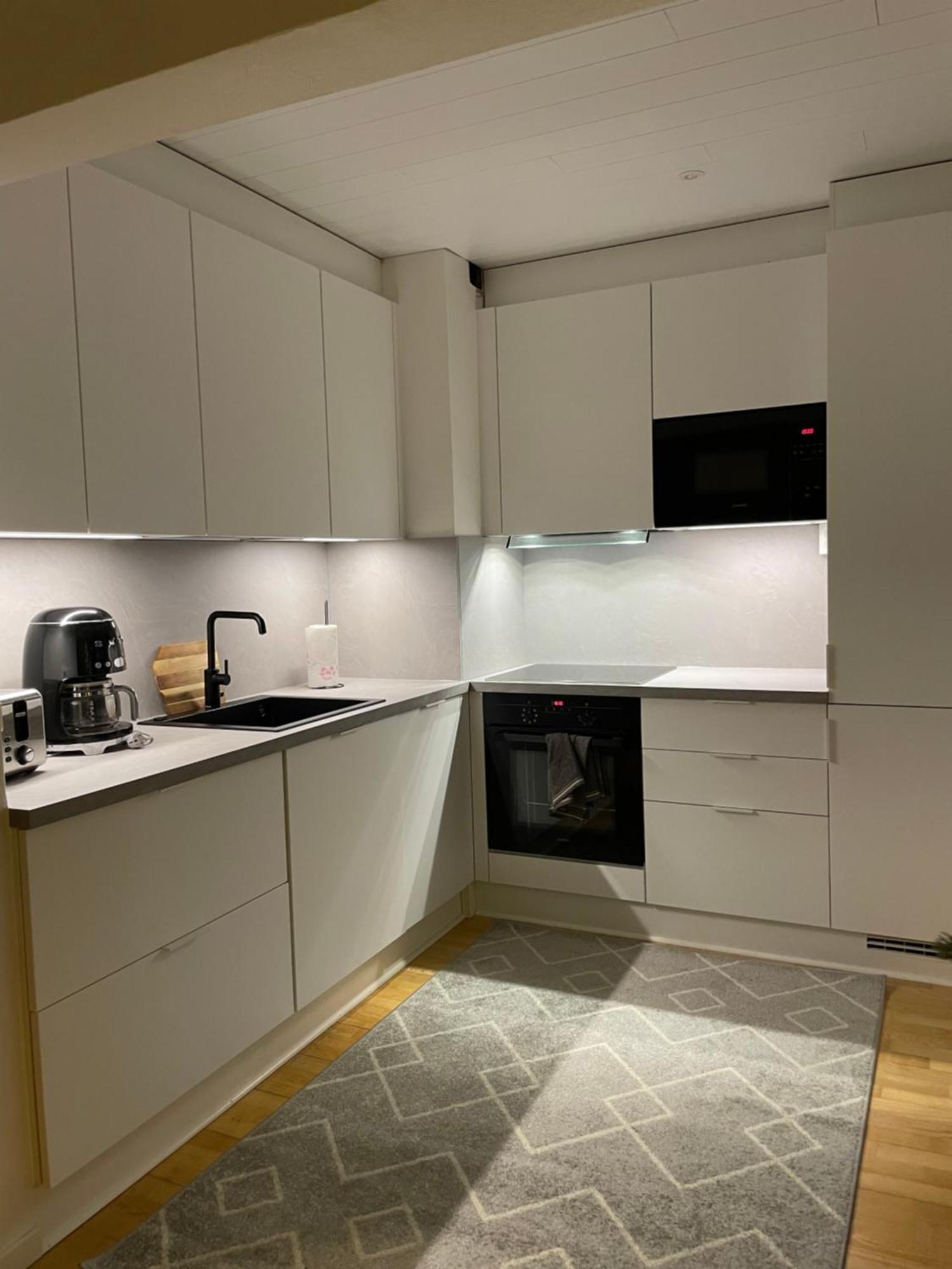 Arctic Circle City Apartment โรวานิเอมิ ภายนอก รูปภาพ