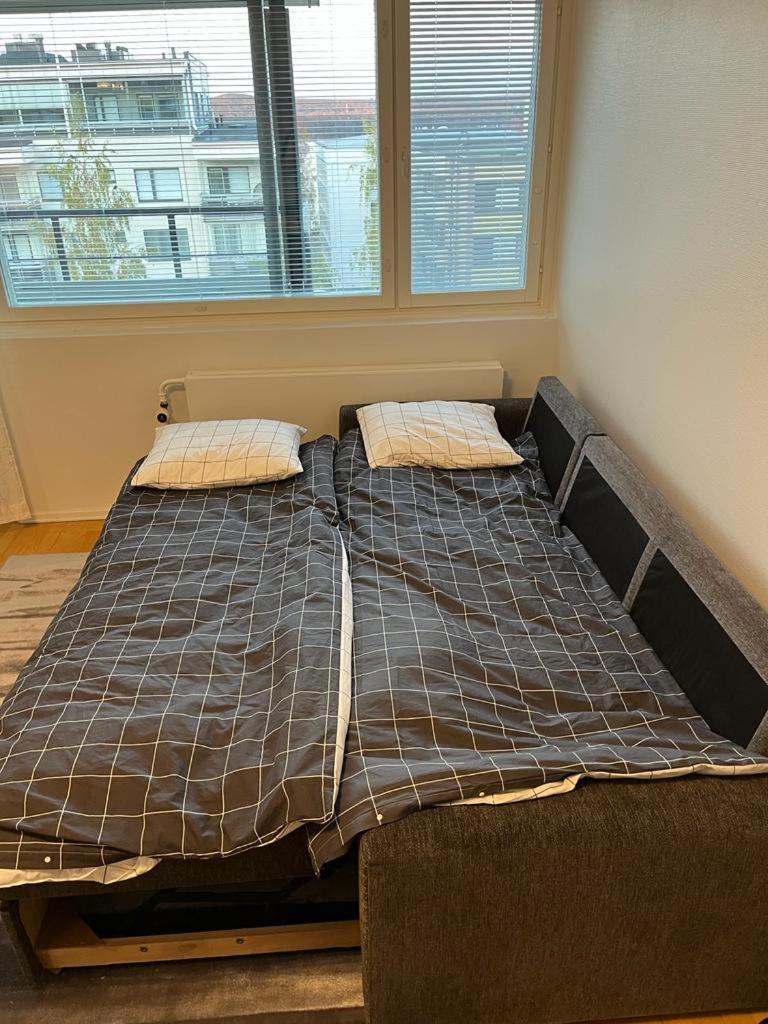 Arctic Circle City Apartment โรวานิเอมิ ภายนอก รูปภาพ
